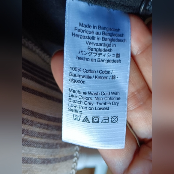 J Crew Men's Black Long Sleeve and Collar Size Small - Picture 3 of 3